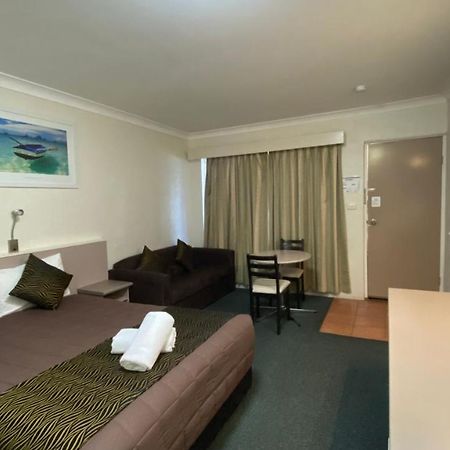 Sapphire City Motor Inn Inverell Eksteriør bilde