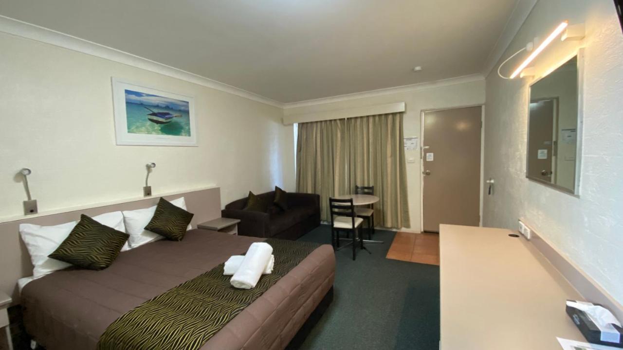 Sapphire City Motor Inn Inverell Eksteriør bilde