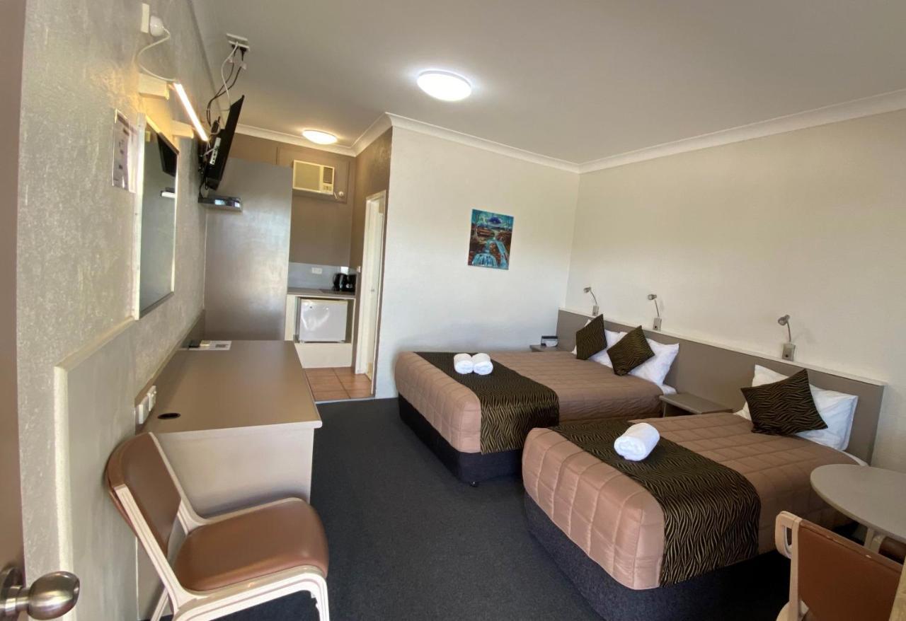 Sapphire City Motor Inn Inverell Eksteriør bilde