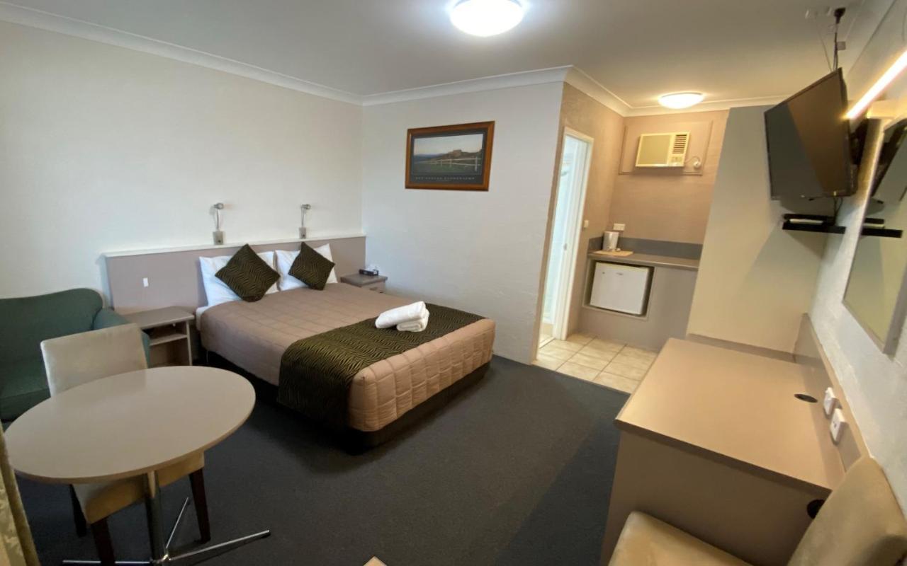 Sapphire City Motor Inn Inverell Eksteriør bilde