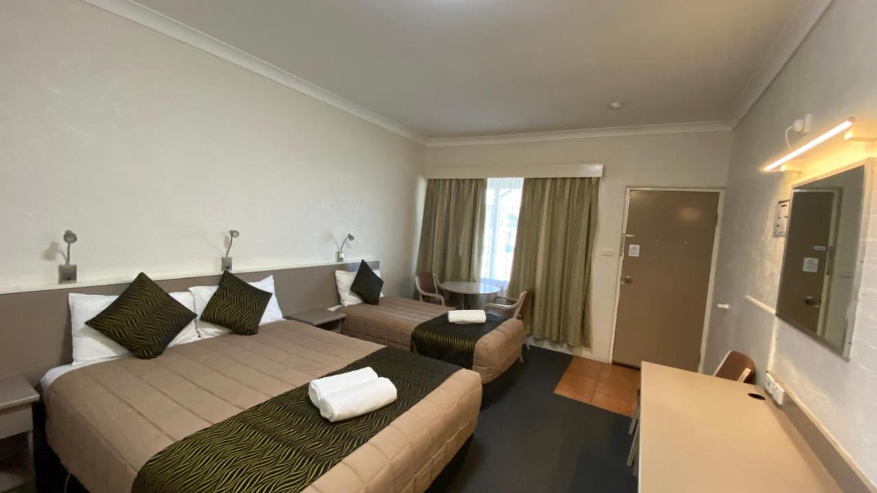 Sapphire City Motor Inn Inverell Eksteriør bilde