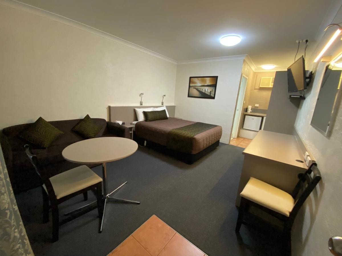 Sapphire City Motor Inn Inverell Eksteriør bilde