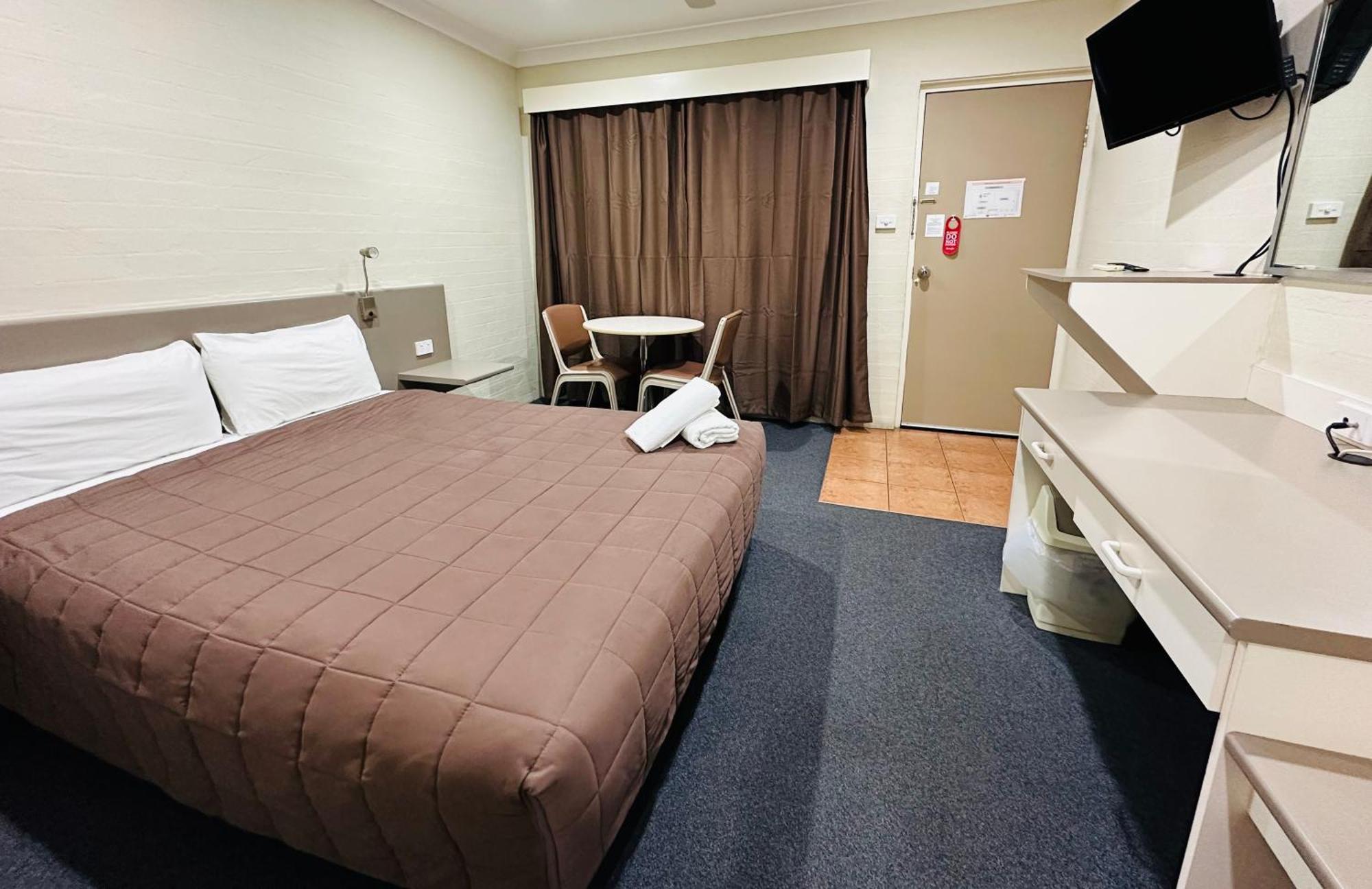 Sapphire City Motor Inn Inverell Eksteriør bilde