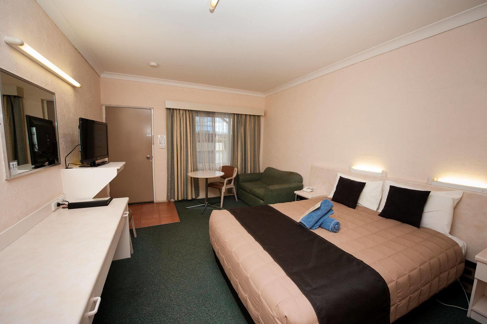 Sapphire City Motor Inn Inverell Eksteriør bilde