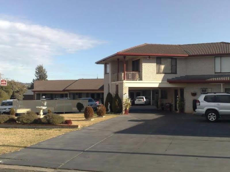 Sapphire City Motor Inn Inverell Eksteriør bilde